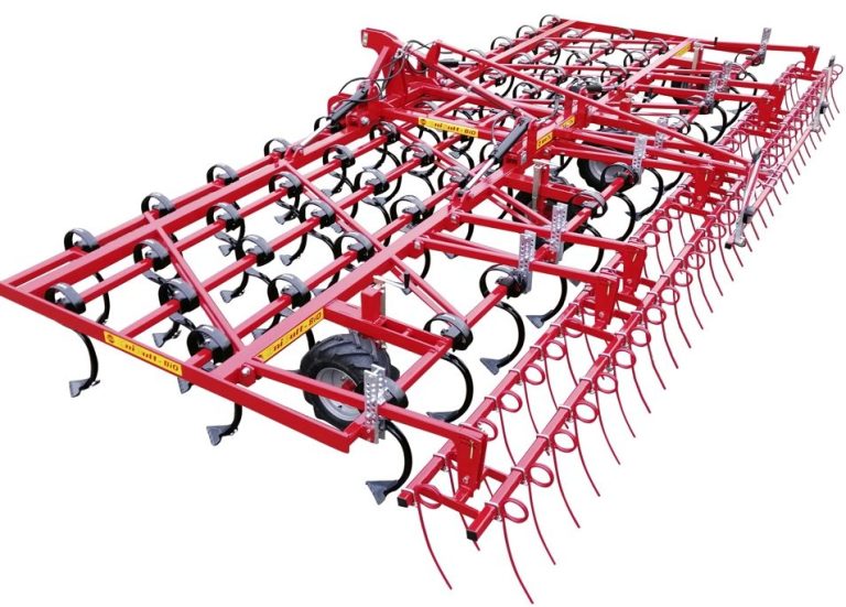 Grand cultivateur rouge Brix à dents multiples, conçu avec la robustesse allemande pour une préparation précise du lit de semence de la surf