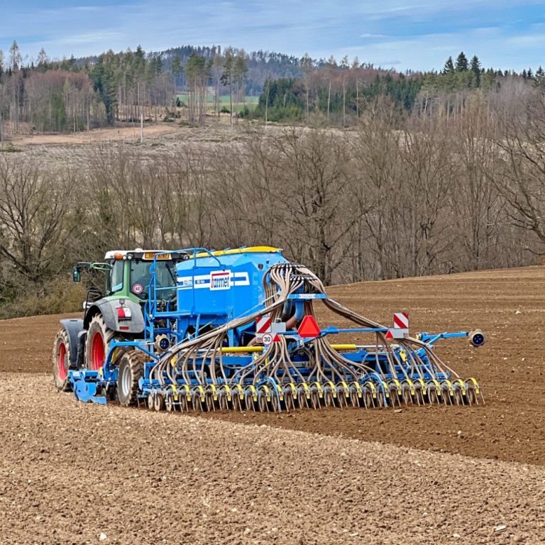 Farmet Falcon PRO — Socs à double disque haute pression Détail des socs à double disque Farmet Falcon PRO, pression jusqu'à 350 kg avec fertilisation localisée